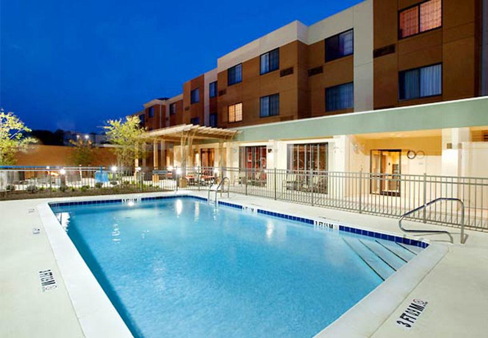 Courtyard By Marriott Troy Ξενοδοχείο Εξωτερικό φωτογραφία