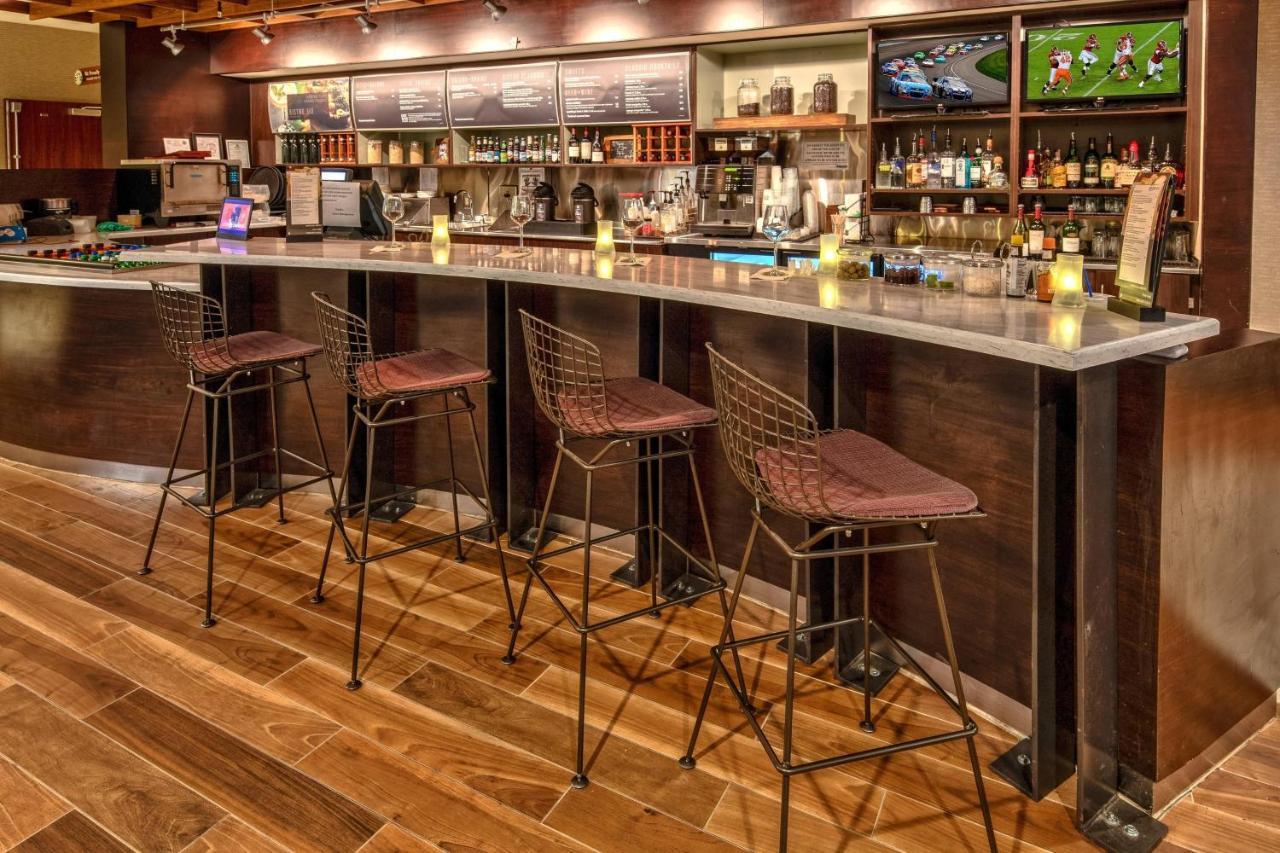 Courtyard By Marriott Troy Ξενοδοχείο Εξωτερικό φωτογραφία