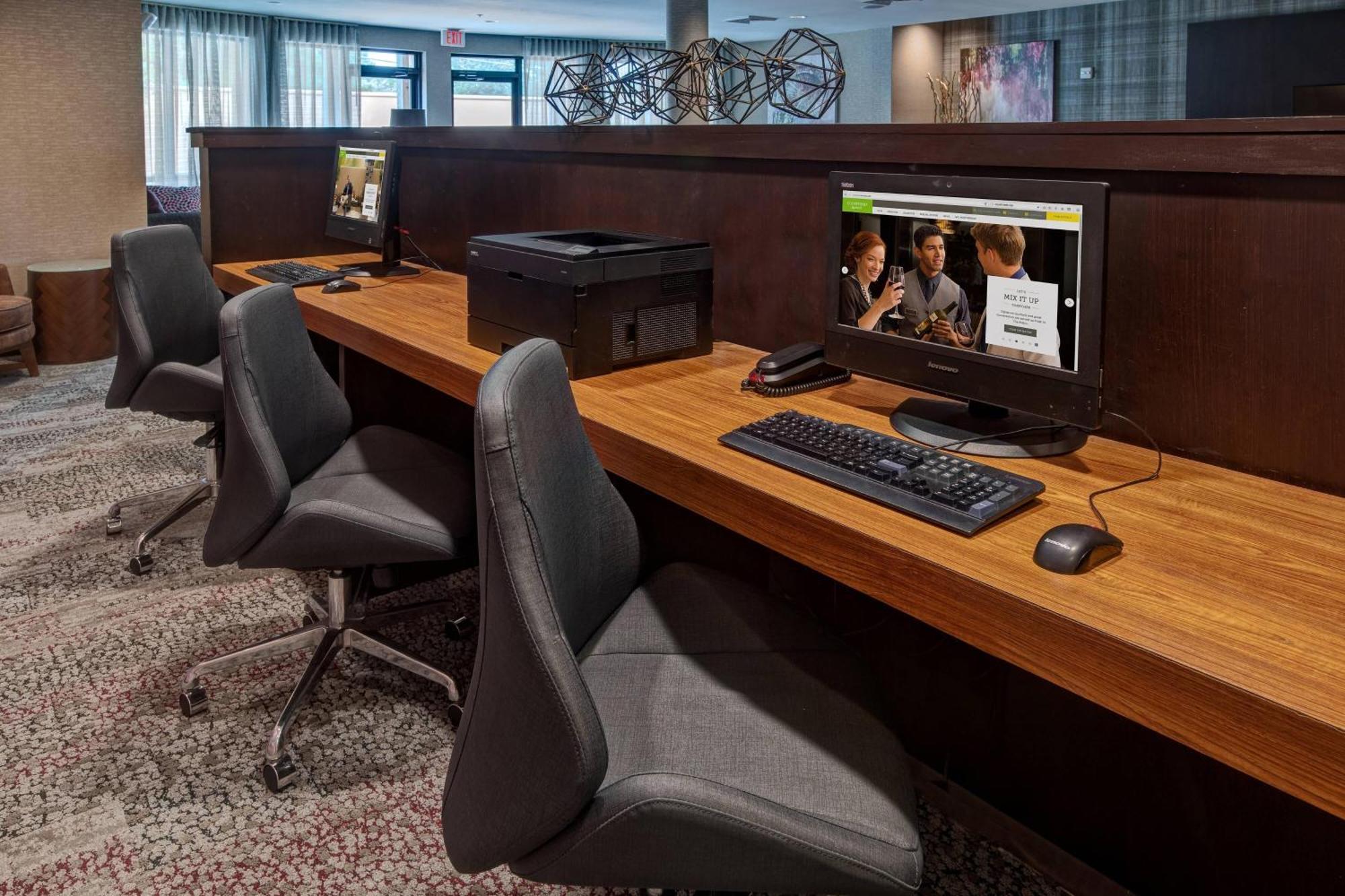 Courtyard By Marriott Troy Ξενοδοχείο Εξωτερικό φωτογραφία