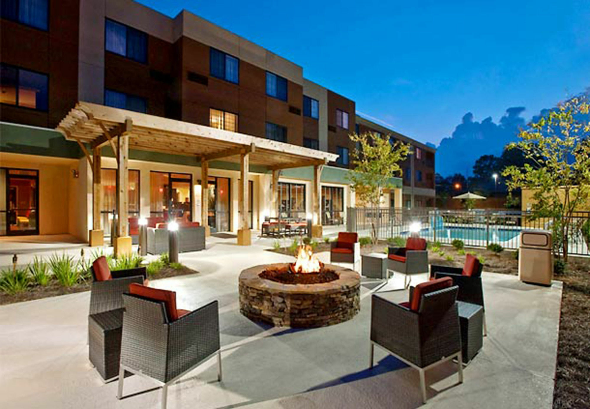 Courtyard By Marriott Troy Ξενοδοχείο Εξωτερικό φωτογραφία